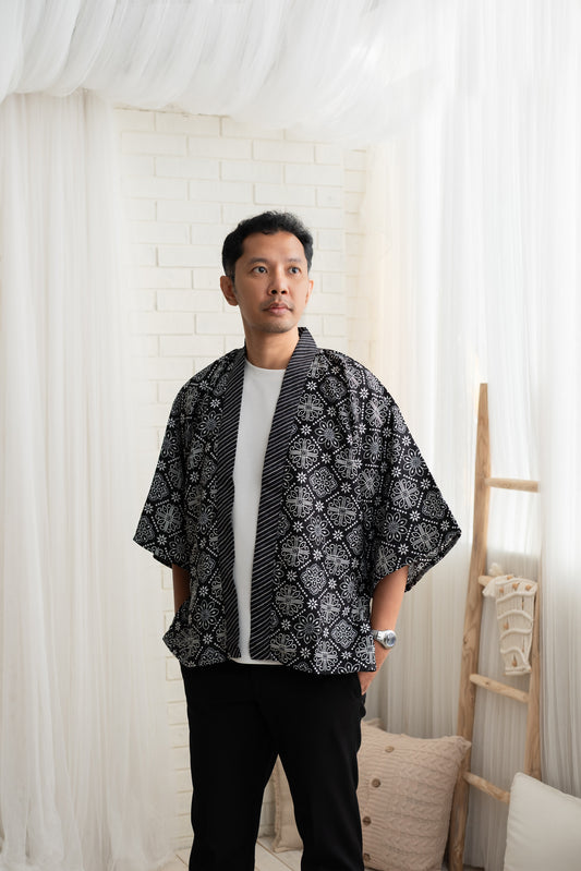 Amari Grey Kimono