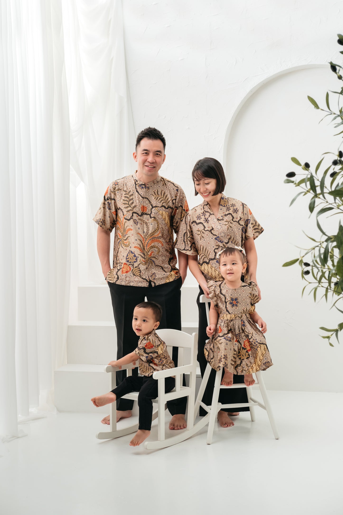 Golden Rays Girls Dress