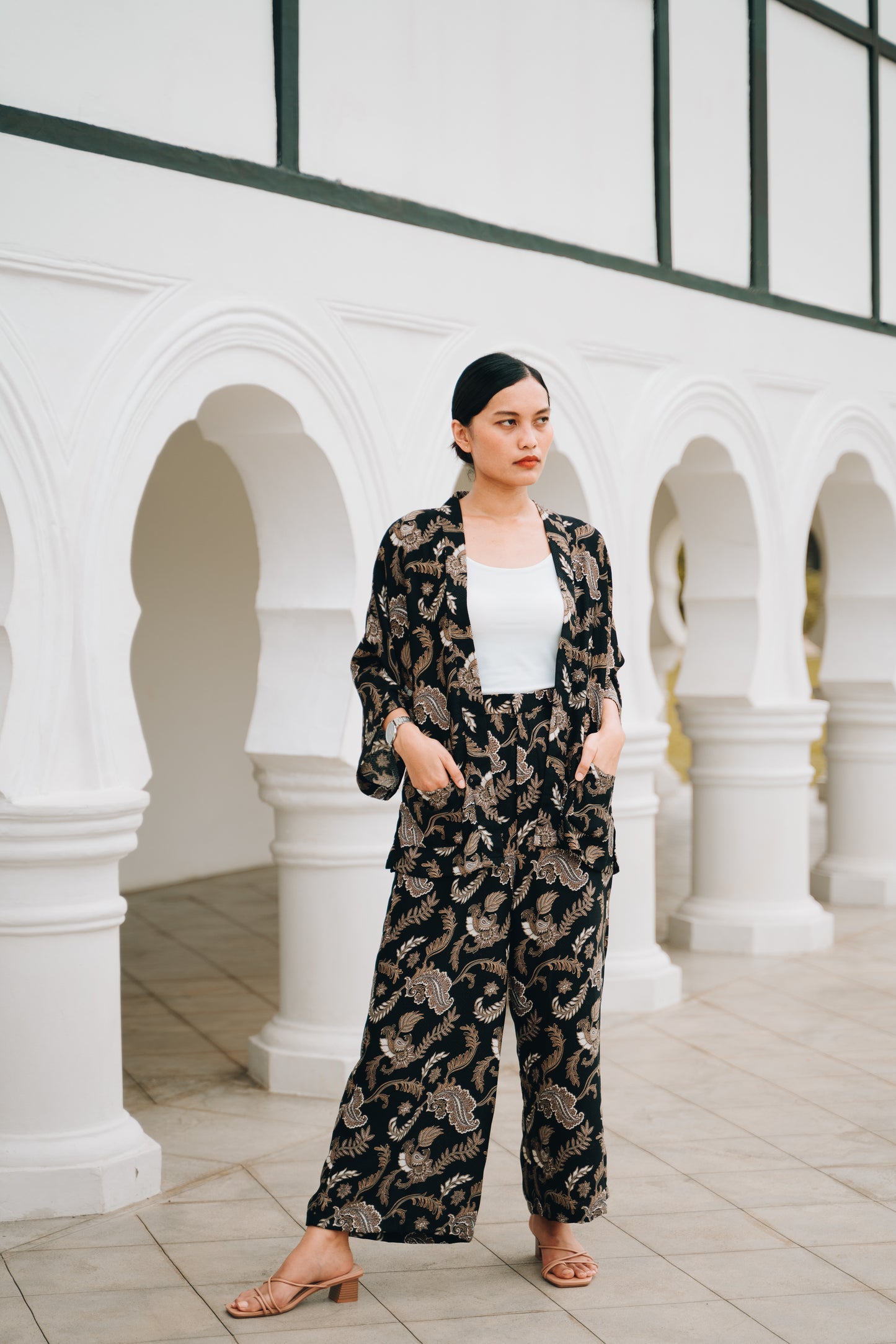 Arya Wide-Legged Pants